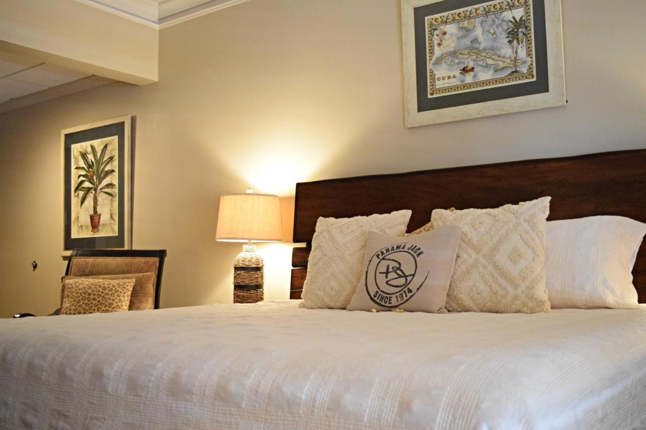 Jh Adams Inn, Trademark Collection By Wyndham Highpoint Екстериор снимка