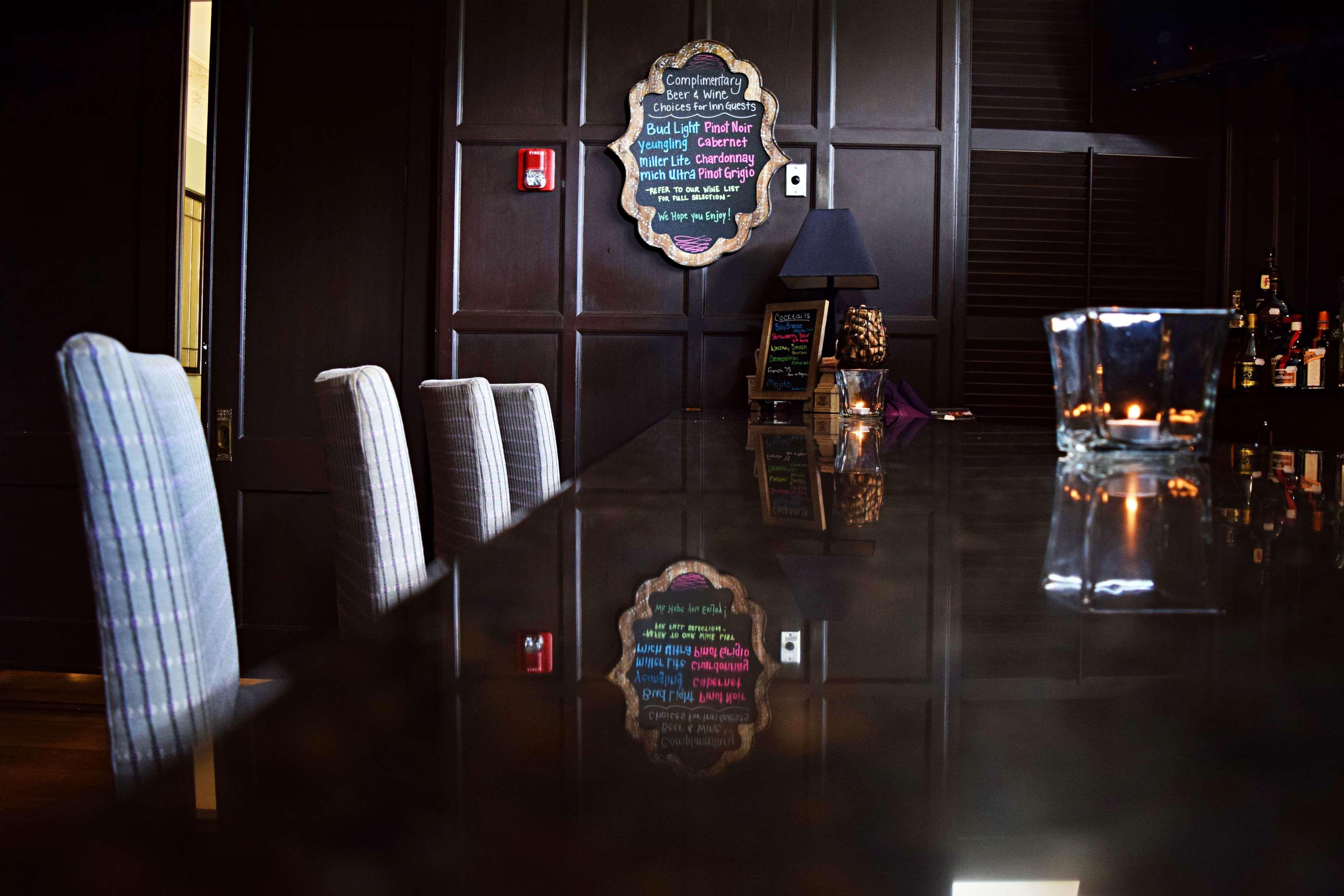 Jh Adams Inn, Trademark Collection By Wyndham Highpoint Екстериор снимка